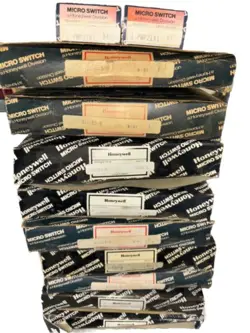 LOT OF 11