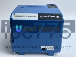 NEW IN BOX HONEYWELL RM7840L1018 BURNER CONTROLLER RM7840L 1018