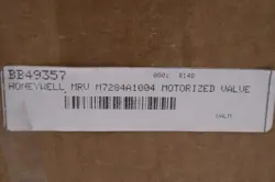 NEW HONEYWELL M7284A-1004 120 VOLTS MODUTROL IV MOTOR STOCK 5580