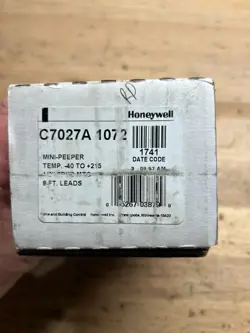 C7027A1072-NEW IN