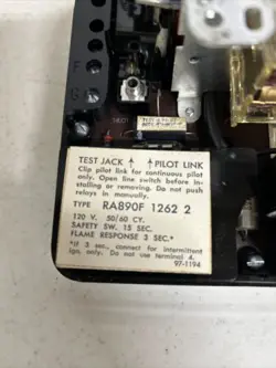 RA890F-1262