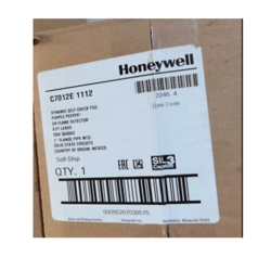 EXPRESS SHIP NEW IN BOX HONEYWELL C7012E1112 EXPLOSION-PROOF FLAME DETECTOR/
