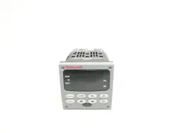HONEYWELL DC3200-CA-100R-200-00000-E0-0 CONTROLLER MODULE