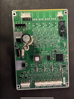 TRANE MOD02105 6400-1099-01  REV B CONTROL BOARD