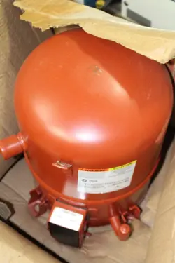 NEW TRANE COMPRESSOR CRHH083K0A000R0K000 400/460V