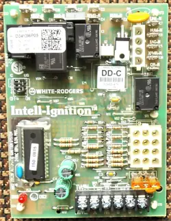 CNT-05165, TRANE/AMERICAN STANDARD, CIRCUIT BOARD, NEW