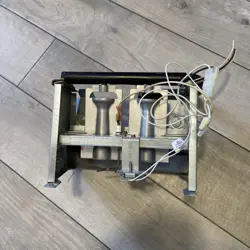 NATURAL GAS BURNER ASSEMBLY 320818-401 TRANE FURNACE TUD100C936KO #BOX GV