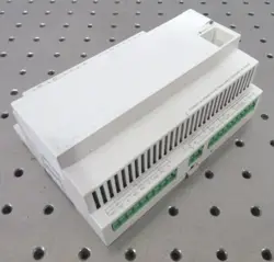 C194990 TRANE UC400 TRACER PROGRAMMABLE TEMPERATURE CONTROLLER (X13651492-02)