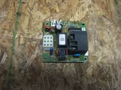 RECLAIMED TRANE/AMERICAN STANDARD CONTROL BOARD 21C140501G44