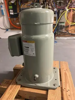 REPLACEMENT COM06426