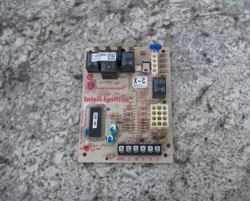 TRANE D341396P01 CNT03076 50A65-475-07 FURNACE CONTROL CIRCUIT BOARD USED