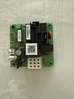 USED/TRANE 21C140501G52 DEFROST CONTROL CIRCUIT BOARD CNT05008