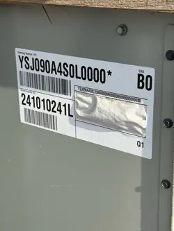 7.5 TON TRANE GAS ELECTRIC 460V M# YSJ090A4S0L0000 MINOR SCRATCH AND DENT