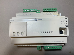 UC400 / X13651492-02