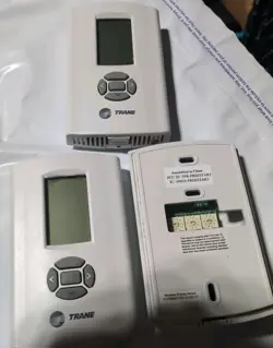 LOT OF 3 TRANE WIRELESS OEM X13790822-01 REV G THERMOSTAT HVAC DISPLAY SENSOR