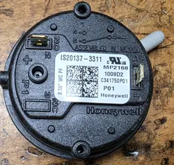 TRANE  FURNACE PRESSURE SWITCH C341750P01 HONEYWELL IS20137-3311