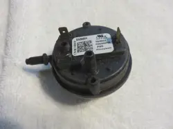 TRANE  FURNACE PRESSURE SWITCH PART# C342606P05 HONEYWELL BA80004