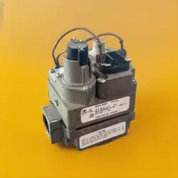 36D24 901 13120440-1 GAS VALVE TRANE NATURAL GAS 24V