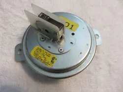 TRANE  FURNACE PRESSURE SWITCH PART# C340071P01 MODEL# FS6614-1165