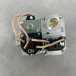 36D24-901 13120440-1 GAS VALVE WHITE RODGERS TRANE 24V 60 DAY WARRANTY