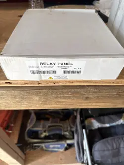BAY24VRPAC52DCA RELAY PANEL TRANE OEM WITH MANUEL