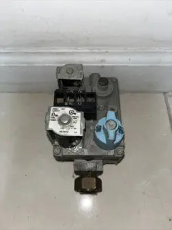 WHITE RODGERS 36E01 257 GAS VALVE
