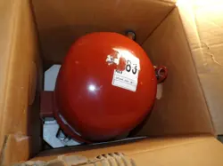 NEW INGERSOLL RAND TRANE 2 TON RECIPROCATING AIR COMPRESSOR 460 VAC DP24A-AA4-JB