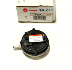 TRANE SWT03924 PRESSURE SWITCH HONEYWELL D345654P01