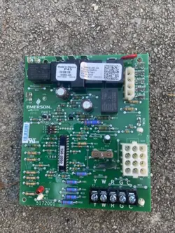 EMERSON TRANE 50M56-495-04 CNT07941 D345780P01 FURNACE CONTROL BOARD