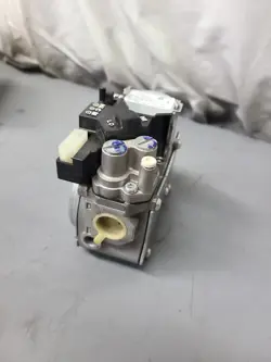 NEW TRANE WHITE-RODGERS VAL09030 36J54-201 FURNACE GAS CONTROL VALVE OEM GENUINE
