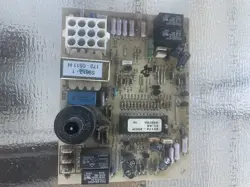 X13650877-02 (TRANE OEM) IGNITION BOARD