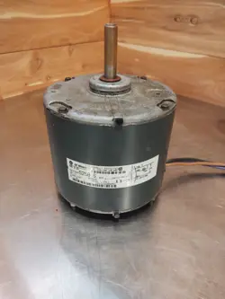 D150396P01 CONDENSER