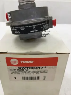 TRANE SWT00417 SWITCH