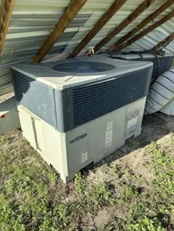 TRANE CENTRAL AIR CONDITIONING UNIT