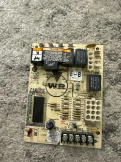 50A55-571  GAS FURNACE CONTROL CIRCUIT BOARD D341122P01 USED TESTED FAST SHIP