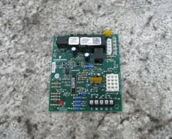 TRANE 50M56-495-04 D345780P01 CNT07941 CNT7941 FURNACE CONTROL CIRCUIT BOARD