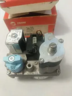 WHITE RODGERS 36E96 211 HVAC FURNACE GAS VALVE C340059P01 TRANE READY TO SHIP
