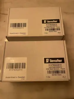 2 NEW TRANE CO2 WALL SENSORS