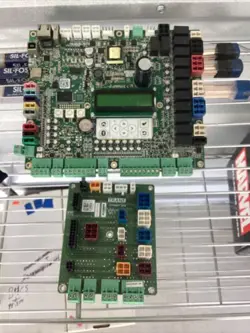 TRANE MOD03107 / MOD3107 ;  MODULE SYMBIO 700 6400-2965-01 & 6400-2971-01