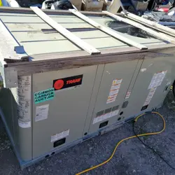 YSC060G3EHB0033 TRQ TRANE 5T PKG G/E 208/3 W/ HG & ECON