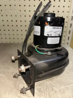 FASCO 70216682  TRANE FURNACE DRAFT INDUCER EXHAUST MOTOR  FAN006 X38040252-01-7