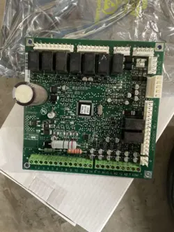 RTM BOARD TRANE MOD03196 CONTROL BOARD