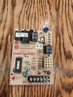 USED- TRANE D341396P01 WHITE RODGERS 50A65-475 CNT03076 FURNACE CONTROL BOARD