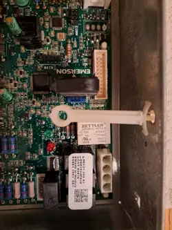 TRANE AIR HANDLER CONTROL BOARD CNT05870 D802034P020 