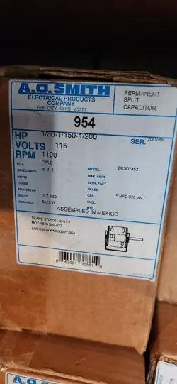 CENTURY #954 MOTOR, 1/30,HP, OEM BRAND:TRANE#X70500148-01-7  MOT1878 S89-077