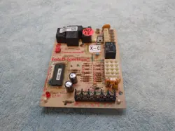 TRANE WHITE RODGERS FURNACE CONTROL BOARD 50A65-475-04 CNT03076 D341396P01