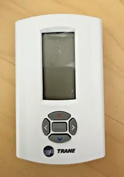 NEW TRANE BAYSENS119A SEN01577 X13790884-01 PROGRAMMABLE ZONE SENSOR