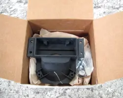 NEW TRANE SERVICE FIRST RCT00084 FURNACE TRANSITION RECEPTACLE W/ SCREWS