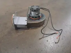 C138126P02 / B140978G05  TRANE INDUCER ASSEMBLY FROM TRANE M/N: TUD100B948A0