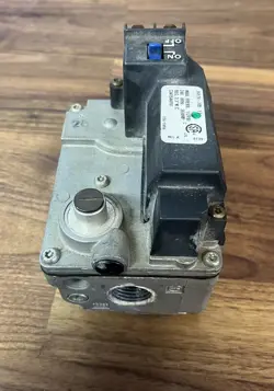 WHITE RODGERS 36G54 202 2-STAGE GAS VALVE TRANE / AMER STD С342087Р01